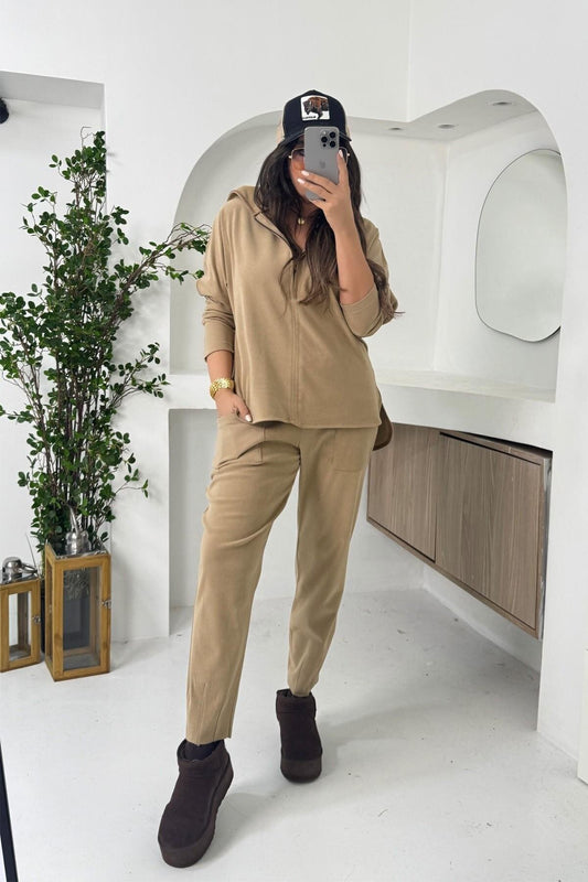 Thin Fleece Sweatshirt - Beige