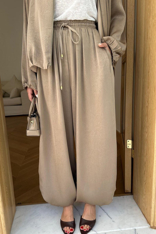 Balloon-Fit Satin Hem-Detail Harem Pants - Khaki