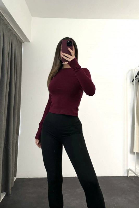 Basic Crew Neck Thumb-Hole Blouse - Burgundy