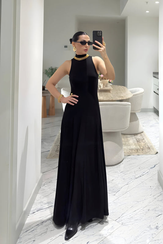 Long Flowy Sleeveless High Neck Evening Dress - Black