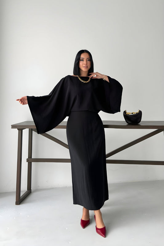 Long Loose Batwing Sleeve Back-Tie Slit Dress - Black