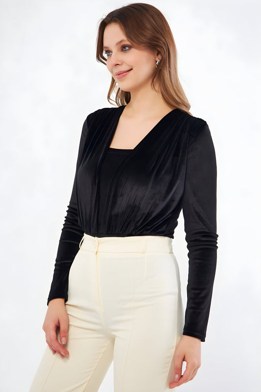 Long Sleeve Ruched Detail Snap Closure Bodysuit - Black